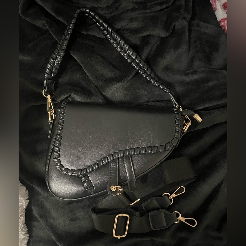 Amazon Black Crossbody Bag with Braided Detail